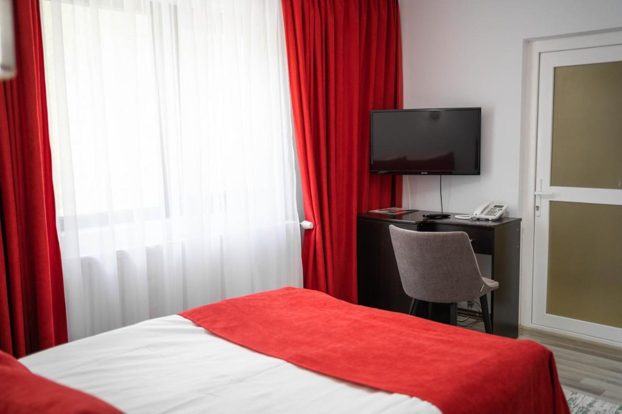 Piscul Negru Hotel - Transfagarasan Cumpăna 외부 사진